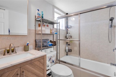 Condominio en alquiler en Hallandale Beach, Florida, 1 dormitorio, 54.91 m2 № 2044724 - foto 21