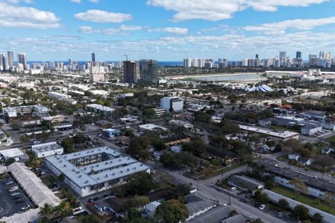 Condominio en alquiler en Hallandale Beach, Florida, 1 dormitorio, 54.91 m2 № 2044724 - foto 6