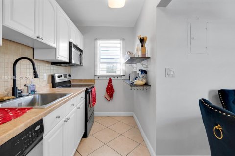Condominio en alquiler en Hallandale Beach, Florida, 1 dormitorio, 54.91 m2 № 2044724 - foto 24