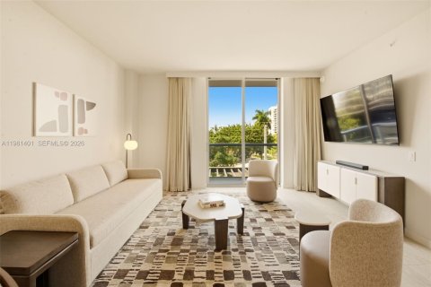 Condo in Miami, Florida, 1 bedroom  № 2043164