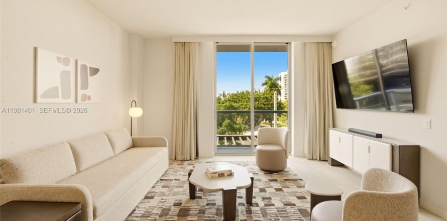 Condo in Miami, Florida, 1 bedroom  № 2043164