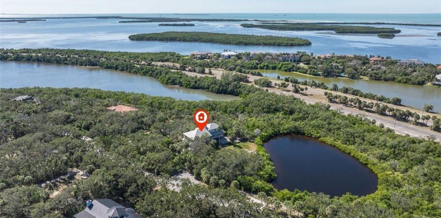 Casa en Tierra Verde, Florida 4 dormitorios, 352.19 m2 № 2283382