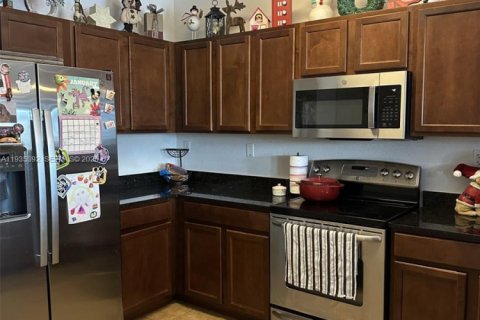 Copropriété à vendre à Doral, Floride: 3 chambres, 119.29 m2 № 1993567 - photo 6