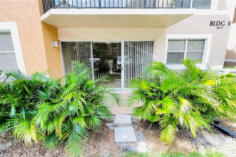 Condominio en alquiler en Coral Springs, Florida, 2 dormitorios, 91.42 m2 № 2057482 - foto 21