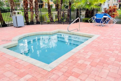 Condominio en alquiler en Coral Springs, Florida, 2 dormitorios, 91.42 m2 № 2057482 - foto 30