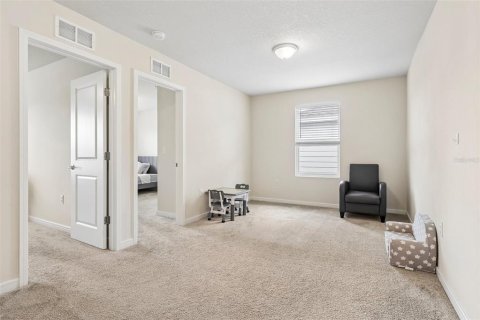 House in CYPRESS HAMMOCK in Kissimmee, Florida 5 bedrooms, 242.94 sq.m. № 2231893 - photo 25
