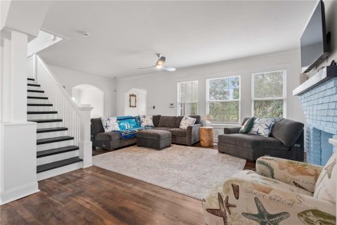 House in Palmetto, Florida 4 bedrooms, 194.54 sq.m. № 1683041 - photo 3