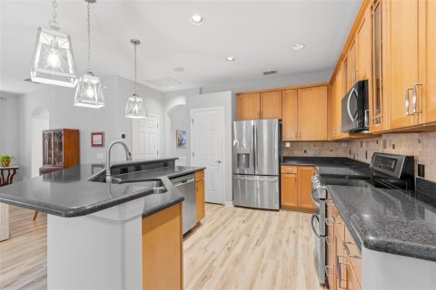 Villa ou maison à vendre à Tampa, Floride: 3 chambres, 250.28 m2 № 2323048 - photo 8