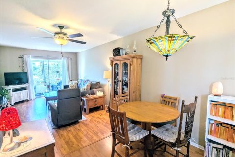 Condo in Bradenton, Florida, 2 bedrooms  № 1563471 - photo 9