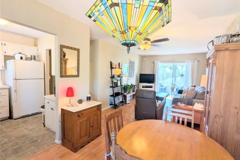 Condo in Bradenton, Florida, 2 bedrooms  № 1563471 - photo 5