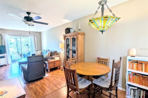 Condo in Bradenton, Florida, 2 bedrooms  № 1563471 - photo 24