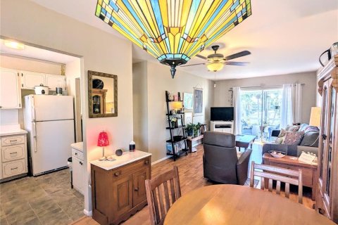 Condo in Bradenton, Florida, 2 bedrooms  № 1563471 - photo 7