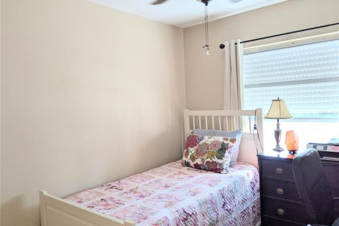 Condo in Bradenton, Florida, 2 bedrooms  № 1563471 - photo 15