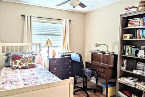 Condo in Bradenton, Florida, 2 bedrooms  № 1563471 - photo 16
