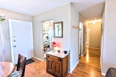 Condo in Bradenton, Florida, 2 bedrooms  № 1563471 - photo 22