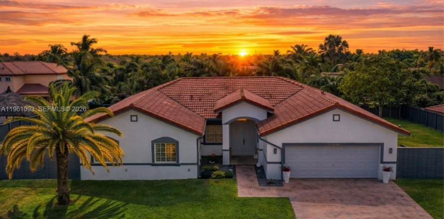 Villa ou maison à Homestead, Floride 4 chambres, 207.17 m2 № 2021887