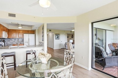 Condo in Punta Gorda, Florida, 2 bedrooms № 2114613 - photo 16