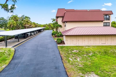 Condo in Punta Gorda, Florida, 2 bedrooms № 2114613 - photo 3