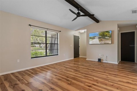 Villa ou maison à vendre à Spring Hill, Floride: 2 chambres, 93 m2 № 2258468 - photo 11