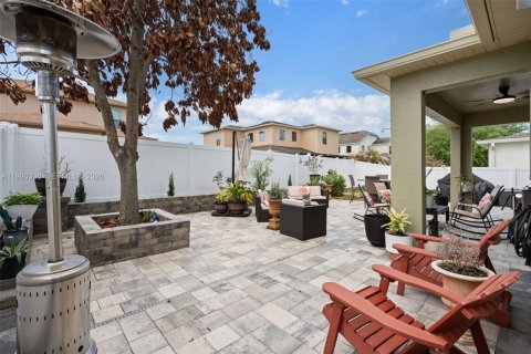 House in Clermont, Florida 3 bedrooms, 188.68 sq.m. № 2064164 - photo 28