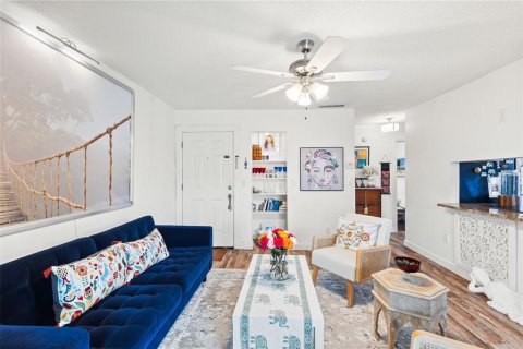 Copropriété à vendre à Tampa, Floride: 1 chambre, 67.45 m2 № 1907604 - photo 8