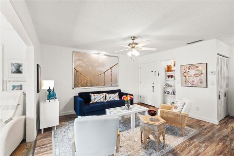 Copropriété à vendre à Tampa, Floride: 1 chambre, 67.45 m2 № 1907604 - photo 7