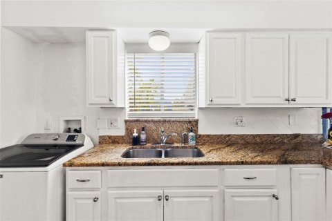 Copropriété à vendre à Tampa, Floride: 1 chambre, 67.45 m2 № 1907604 - photo 17