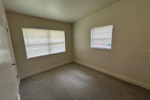 Снять в аренду виллу или дом в Винтер-Парк, Флорида 7 комнат, 158.03м2, № 1858330 - фото 22