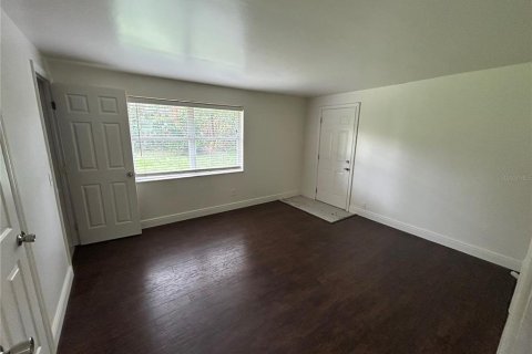 Снять в аренду виллу или дом в Винтер-Парк, Флорида 7 комнат, 158.03м2, № 1858330 - фото 15