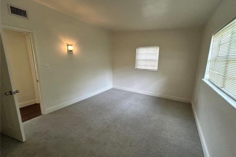 Снять в аренду виллу или дом в Винтер-Парк, Флорида 7 комнат, 158.03м2, № 1858330 - фото 20