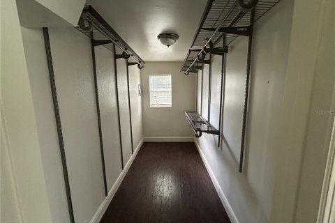 Снять в аренду виллу или дом в Винтер-Парк, Флорида 7 комнат, 158.03м2, № 1858330 - фото 17