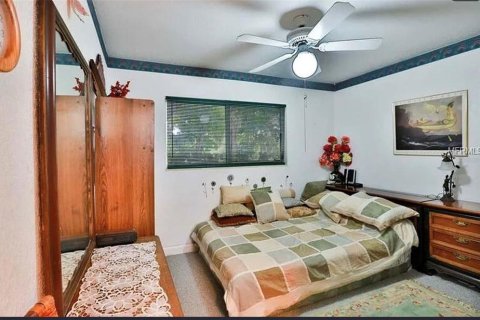 House in Odessa, Florida 7 bedrooms, 578.41 sq.m. № 2393813 - photo 16