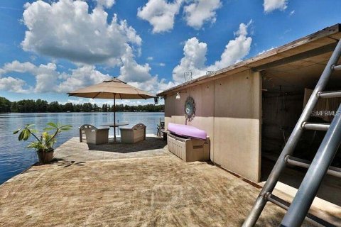 House in Odessa, Florida 7 bedrooms, 578.41 sq.m. № 2393813 - photo 9