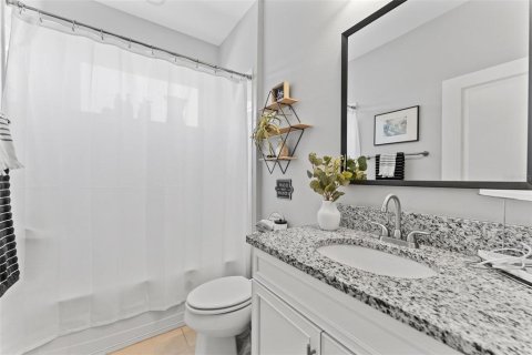 Villa ou maison à vendre à Tampa, Floride: 4 chambres, 297.01 m2 № 2419817 - photo 30