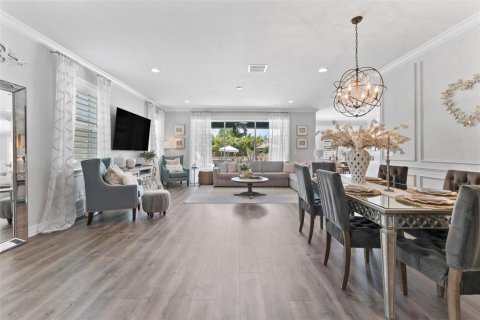 Villa ou maison à vendre à Tampa, Floride: 4 chambres, 297.01 m2 № 2419817 - photo 6