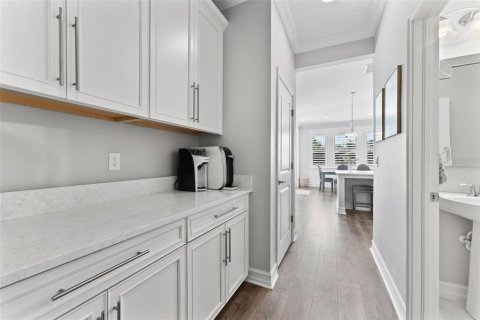 Villa ou maison à vendre à Tampa, Floride: 4 chambres, 297.01 m2 № 2419817 - photo 14