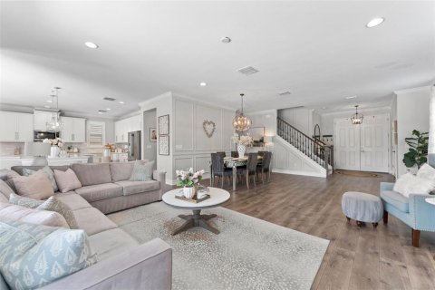 Villa ou maison à vendre à Tampa, Floride: 4 chambres, 297.01 m2 № 2419817 - photo 8