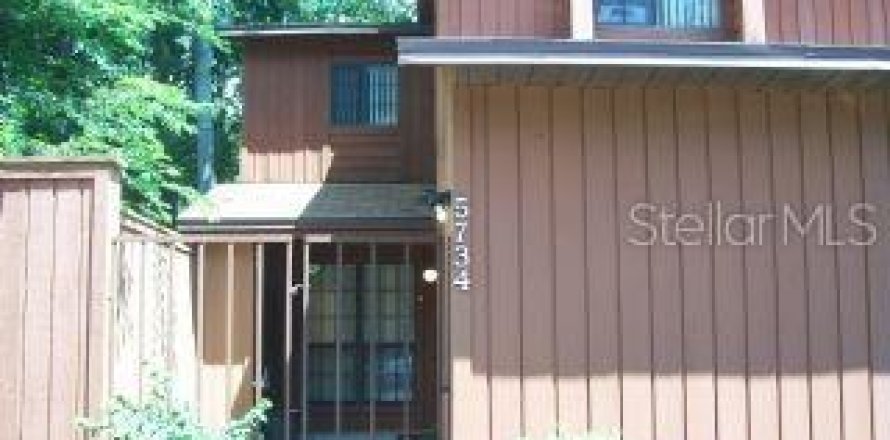 Condo à Gainesville, Floride, 3 chambres № 1677230