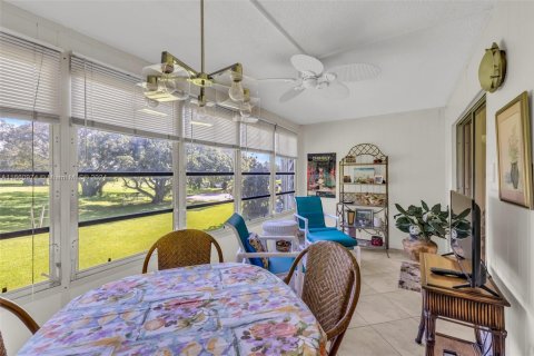 Condo in Deerfield Beach, Florida, 2 bedrooms  № 1865454 - photo 24