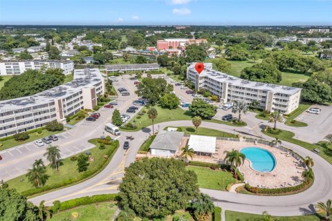 Condo in Deerfield Beach, Florida, 2 bedrooms  № 1865454 - photo 4