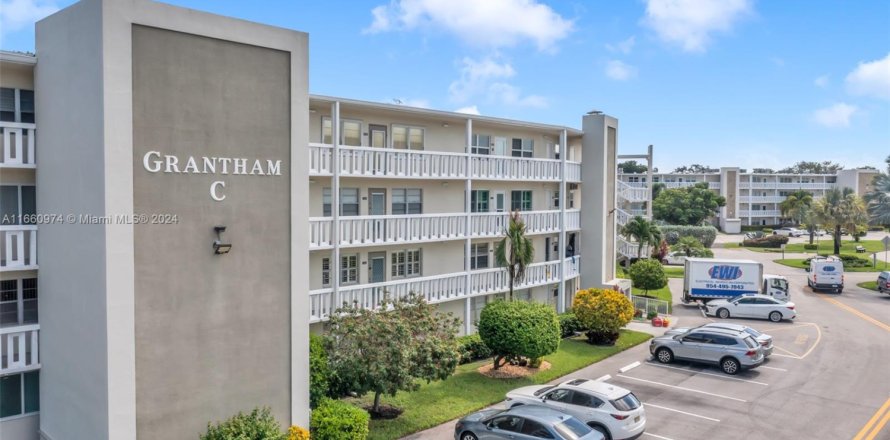 Condo in Deerfield Beach, Florida, 2 bedrooms  № 1865454
