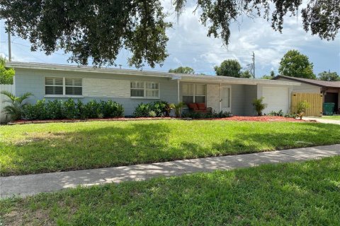 Villa ou maison à Cocoa, Floride 3 chambres, 102.56 m2 № 2358819