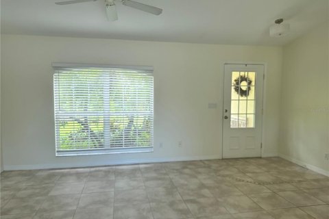 Casa en alquiler en North Port, Florida, 3 dormitorios, 115.29 m2 № 1914867 - foto 3