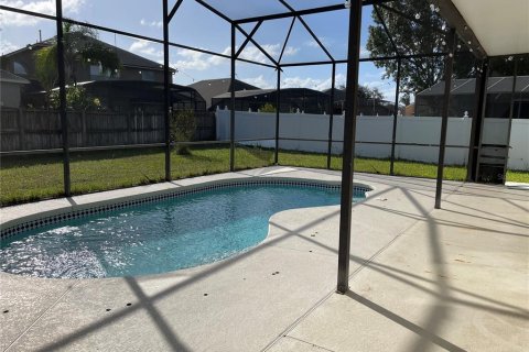 Villa ou maison à vendre à Orlando, Floride: 4 chambres, 236.9 m2 № 2431071 - photo 2