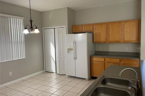 Villa ou maison à vendre à Orlando, Floride: 4 chambres, 236.9 m2 № 2431071 - photo 5
