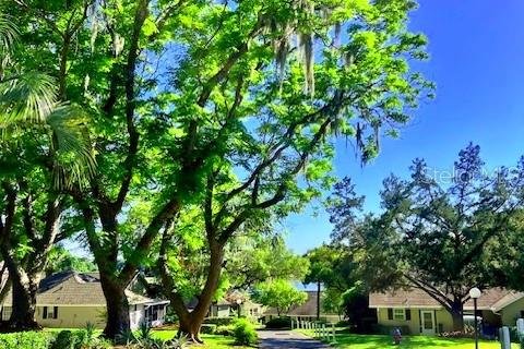 Casa en Apopka, Florida 2 dormitorios, 90.49 m2 № 2380882