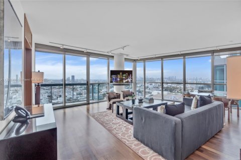 Copropriété à vendre à Miami Beach, Floride: 2 chambres, 122.26 m2 № 1763558 - photo 8