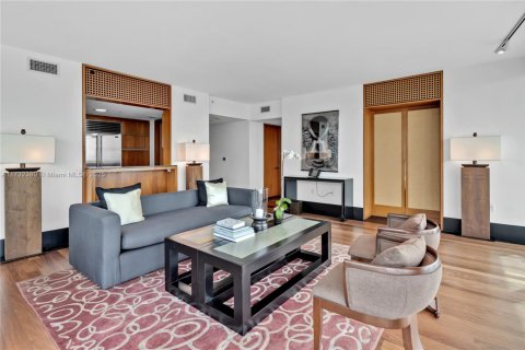 Copropriété à vendre à Miami Beach, Floride: 2 chambres, 122.26 m2 № 1763558 - photo 9