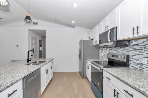 Villa ou maison à vendre à Dunnellon, Floride: 3 chambres, 118.17 m2 № 1722753 - photo 19