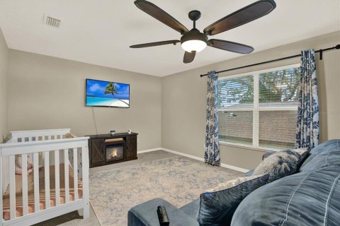 Casa en venta en Spring Hill, Florida, 3 dormitorios, 215.35 m2 № 1884284 - foto 17